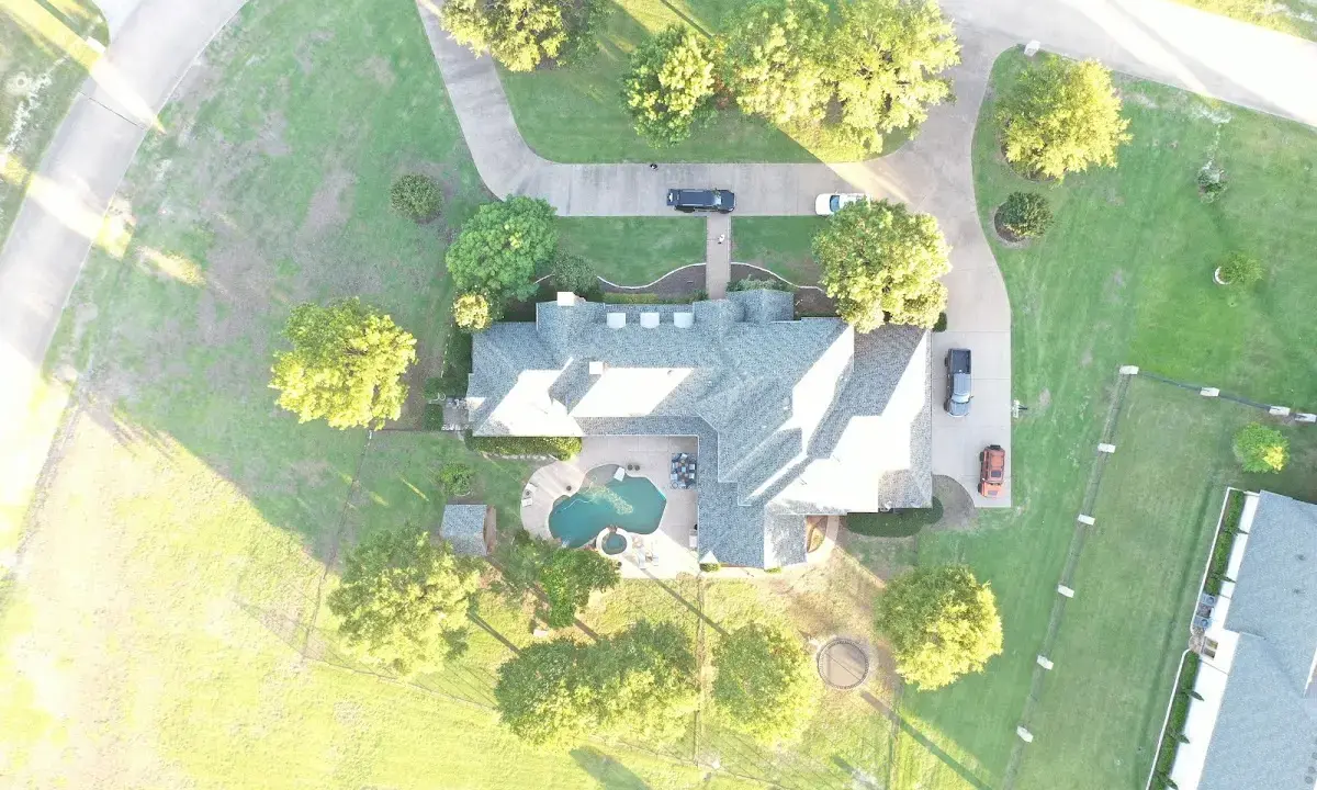 New shingle roof installation on a home in Calhoun